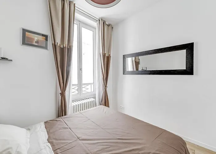 The Vendome - Elegant & Business- By Mon Petit Fare Διαμέρισμα