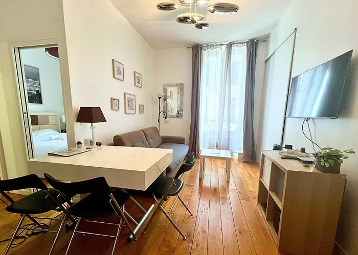 The Vendome - Elegant & Business- By Mon Petit Fare Παρίσι